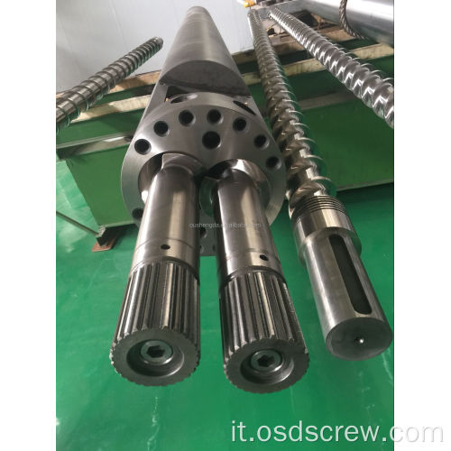 Tutto duro Parallel Twin Screw e cilindro/barile con Krauss Maffei design estrusore zhoushan bimetallicoCOLMONOY Stellite HK7